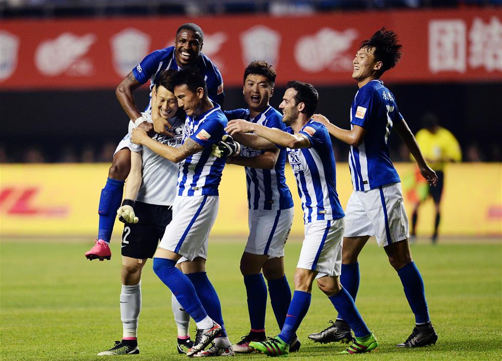 记者：国米失去邓弗里斯后右路失守；新援恩里克完全不合格（记者称：邓弗里斯离队后国米右路告急，新援恩里克表现不及格）