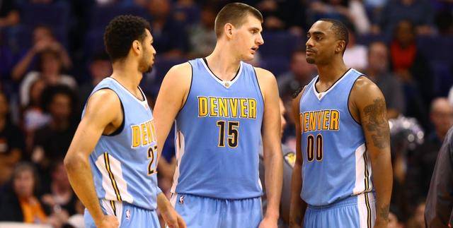 系统局了？柔佛全场狂轰48脚12射正未破门，海港仅6脚射门（系统味拉满？柔佛48脚12射正仍零进球，海港全场仅6次射门）