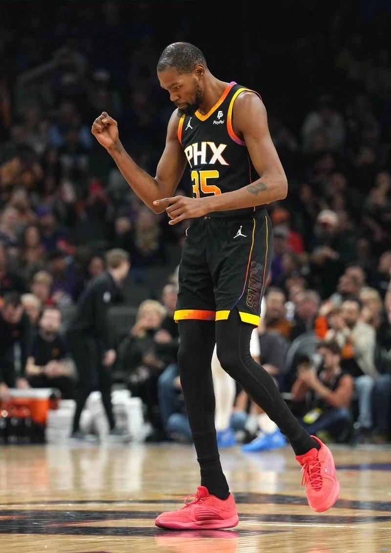 会遇到哪个宿敌？世预赛淘汰过意大利的球队均在附加赛第四档（潜在宿敌是谁？曾在世预赛淘汰意大利的球队如今悉数落入附加赛第四档）