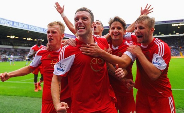 记者：斯图加特开始谈法比奥-维埃拉，阿森纳要价3000-3500万（记者称斯图加特启动引进法比奥-维埃拉的谈判，阿森纳标价3000至3500万）