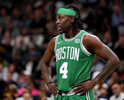 弗罗因德：球队展现了能量和韧性，我非常欣赏这样的胜利（弗罗因德：球队的能量与韧性尽显，这样的胜利让我非常满意）